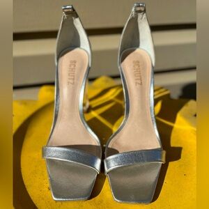 💕SCHUTZ SANDAL HEELS💕